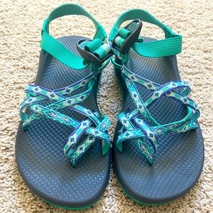 Women’s Chaco sandals Size 8!